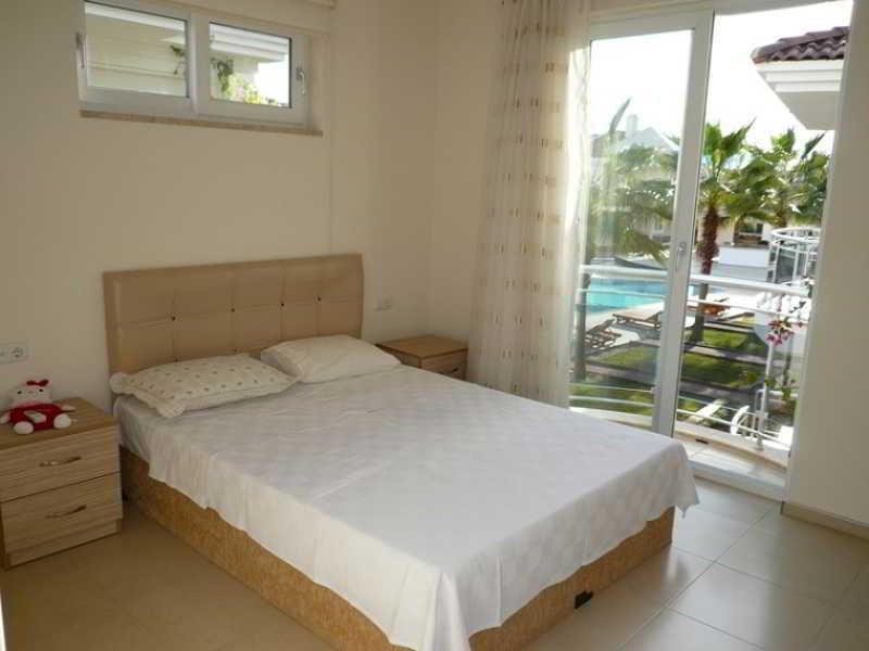 Blue Green Apartment Fethiye Buitenkant foto